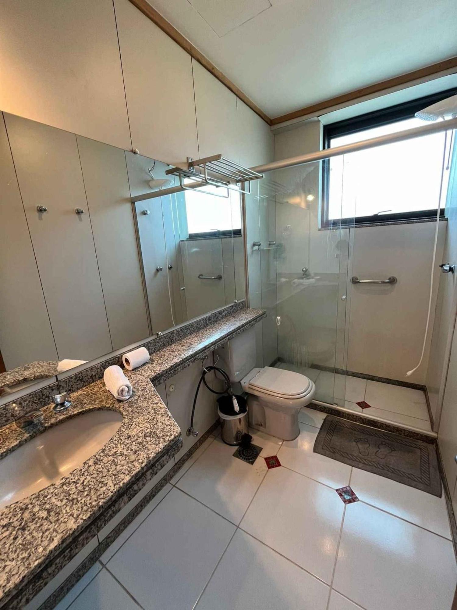 Lk Funcionarios 4 Apartment เบโลโอรีซอนชี ภายนอก รูปภาพ